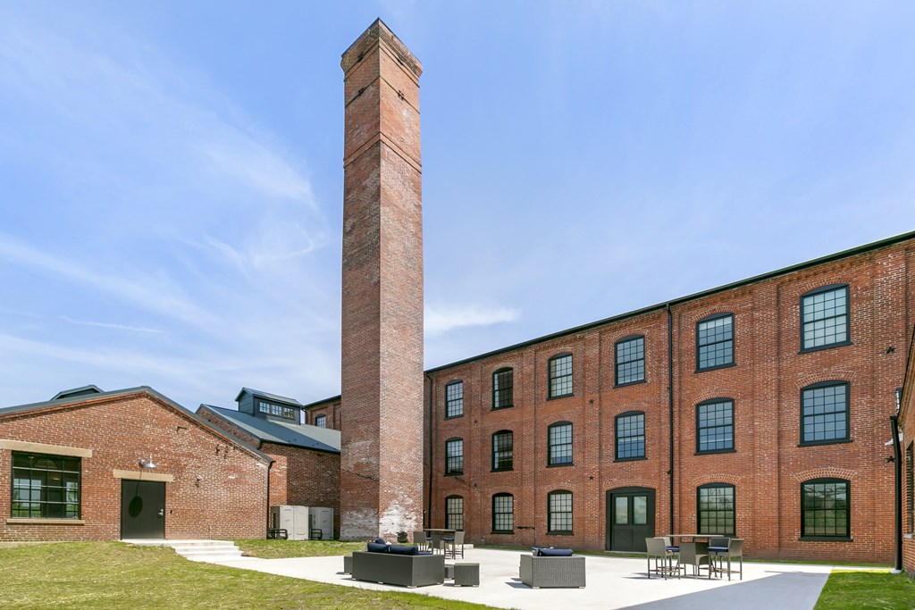 The Willows At East Greenville Apartments, 401 W 4th Street, East